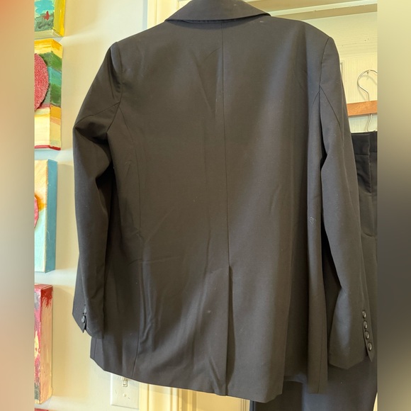 Worthington Women’s Suit  Elegant Black Blazer and Trousers - Picture 8 of 13